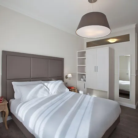 Pensjonat Seven Rzym